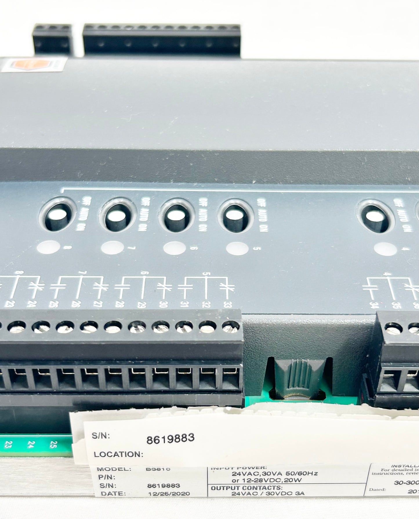 SCHNEIDER ELECTRIC B3810 CONTROLLER - NEW OLD STOCK - OPEN