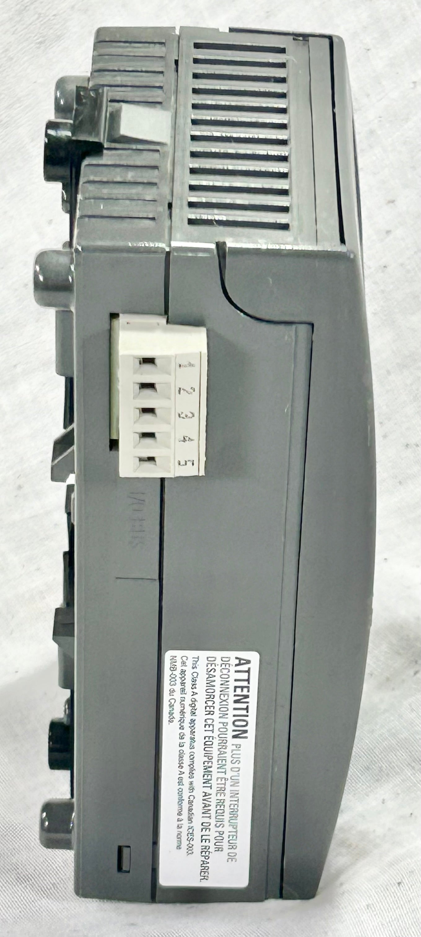 SCHNEIDER ELECTRIC B3867 BACNET CONTINUUM CONTROLLER - USED / GOOD